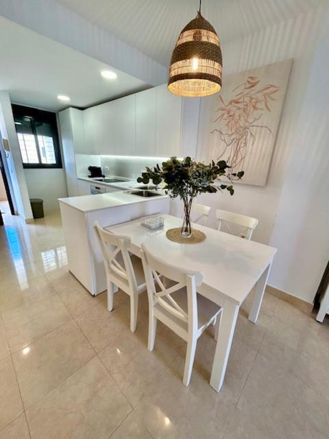 Gatu El Arrecife - Apartamento A 2 Minutos De La Playa En El Puerto De Santamaria , Preferente Mayores De 25 Anos Y Familias エル・プエルト・デ・サンタ・マリア エクステリア 写真